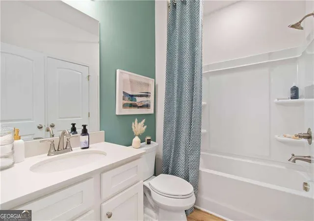 Photo 3 of Single family home for sale at 259 Linford Dr, Locust Grove, GA 30248 | MLS# 10806714 | Listing updated on 2026-08-21