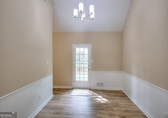 5th image of 1124 Ironwood Dr, Grayson, GA 30017 | MLS# 10732344