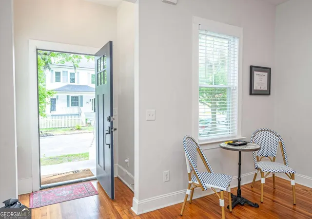 Photo 4 of Single family home for sale at 1204 E 33Rd St, Savannah, GA 31404 | MLS# 10777603 | Listing updated on 2026-10-22