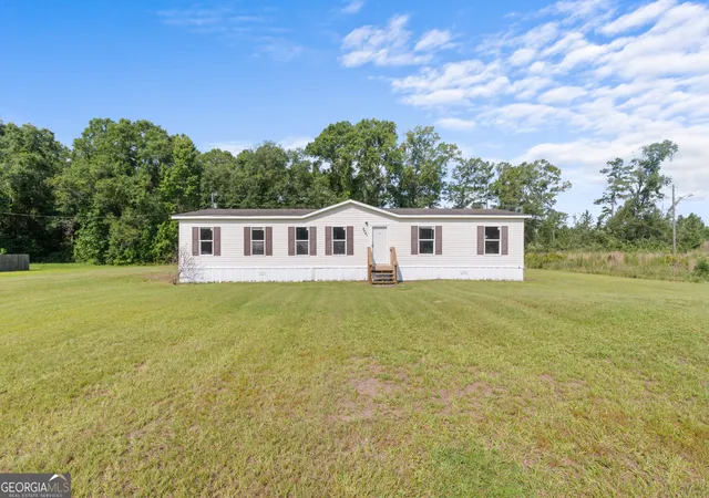 Homes for sale in Ludowici, GA | 6641 Cecil Nobles Hwy, Ludowici, GA 31316 | MLS# 10797946
