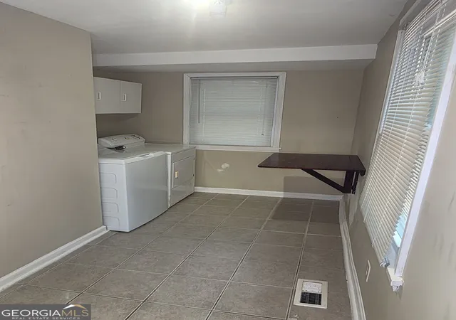 Photo 4 of Single family home for sale at 279 Ellison Rd, Tyrone, GA 30290 | MLS# 10805703 | Listing updated on 2026-09-10