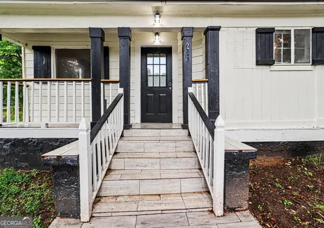 5th image of 203 Kenwood Rd, Fayetteville, GA 30214 | MLS# 10791570