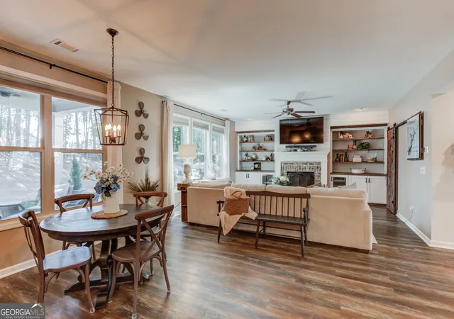 Photo 2 of Single family home for sale at 6144 Stella Light Dr, Flowery Branch, GA 30542 | MLS# 10835014 | Listing updated on 2026-09-20