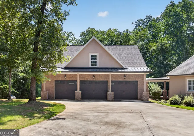 3rd image of 210 Loraine Forest Dr, Macon, GA 31210 | MLS# 10830693