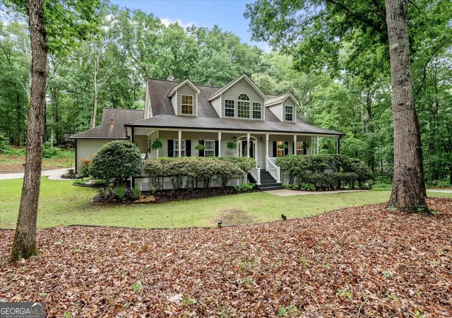 Photo 2 of Single family home for sale at 2135 Ashton Dr, Villa Rica, GA 30180 | MLS# 10772338 | Listing updated on 2026-08-25