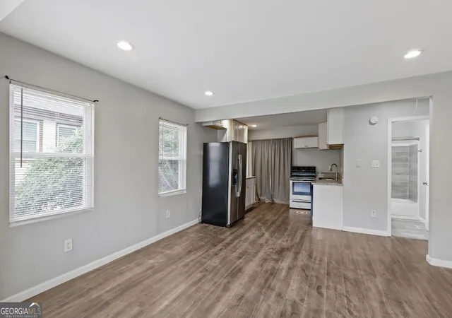 Photo 4 of Single family home for sale at 1296 Northwest Dr NW, Atlanta, GA 30318 | MLS# 10836230 | Listing updated on 2026-09-14