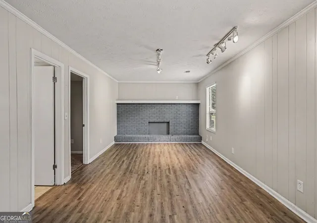 Photo 3 of Single family home for sale at 9262 Raven Dr, Jonesboro, GA 30238 | MLS# 10806268 | Listing updated on 2026-09-24