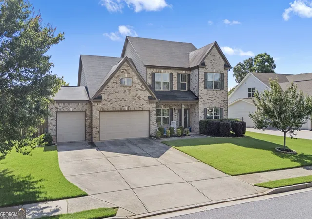 Photo 2 of Single family home for sale at 6290 Birchfield Trl, Cumming, GA 30041 | MLS# 10786468 | Listing updated on 2026-09-11