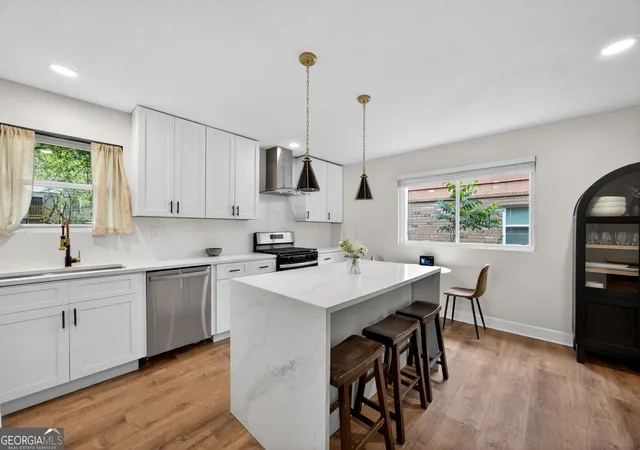 4th image of 1392 Willow Trl Sw, Atlanta, GA 30311 | MLS# 10783470