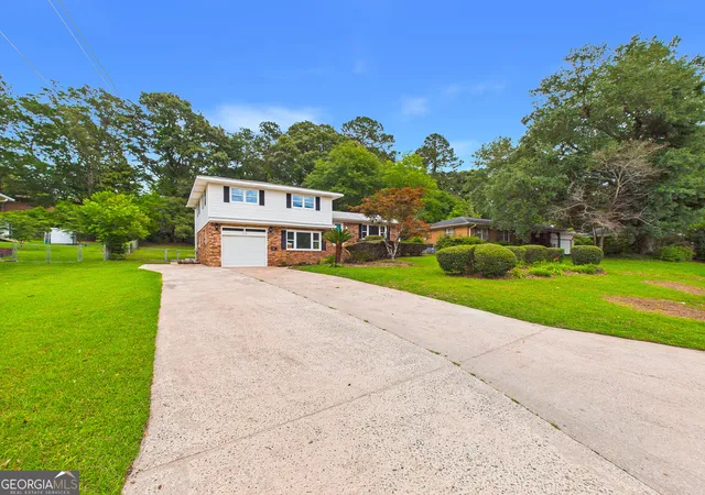 Photo 3 of Sale Pending at 514 Terrell St, Warner Robins, GA 31088 | MLS# 10813488 | Listing updated on 2026-08-24