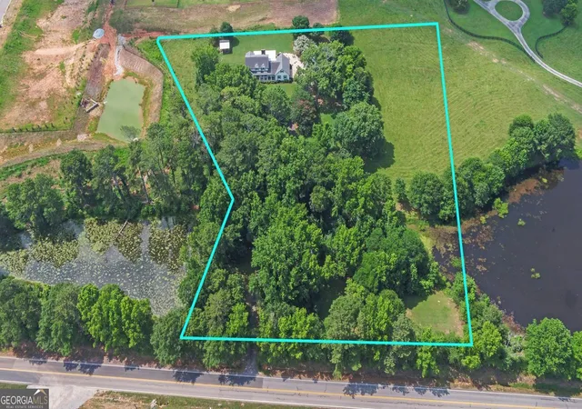 Photo 3 of Single family home for sale at 6077 Highway 332, Hoschton, GA 30548 | MLS# 10797758 | Listing updated on 2026-09-03