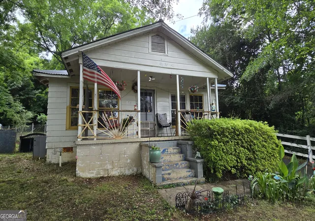 Photo 3 of Single family home for sale at 163 Swint Ave Se, Milledgeville, GA 31061 | MLS# 10771244 | Listing updated on 2026-06-16