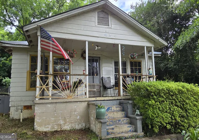 Photo 3 of Single family home for sale at 163 Swint Ave SE, Milledgeville, GA 31061 | MLS# 10771244 | Listing updated on 2026-10-23