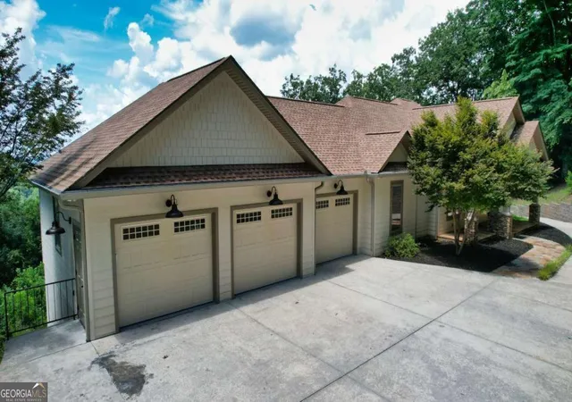 1st image of 271 Highlands Dr, Clarkesville, GA 30523 | MLS# 10824345