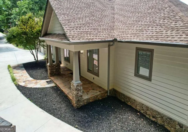 Photo 4 of Single family home for sale at 271 Highlands Dr, Clarkesville, GA 30523 | MLS# 10824345 | Listing updated on 2026-08-26