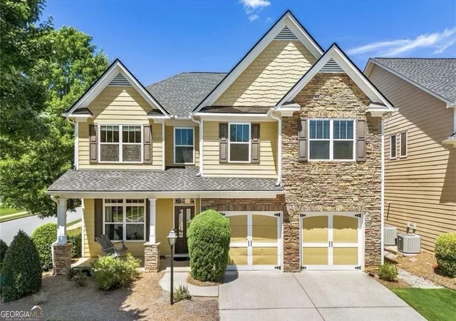 Photo 1 of Single family home for sale at 3005 Bunting Run, Cumming, GA 30041 | MLS# 10833047 | Listing updated on 2026-09-17