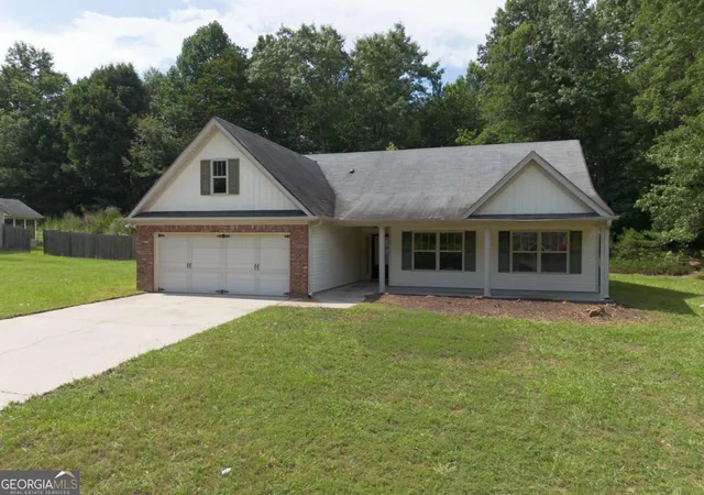Homes for sale in Temple, GA | 153 Elk Dr, Temple, GA 30179 | MLS# 10804858