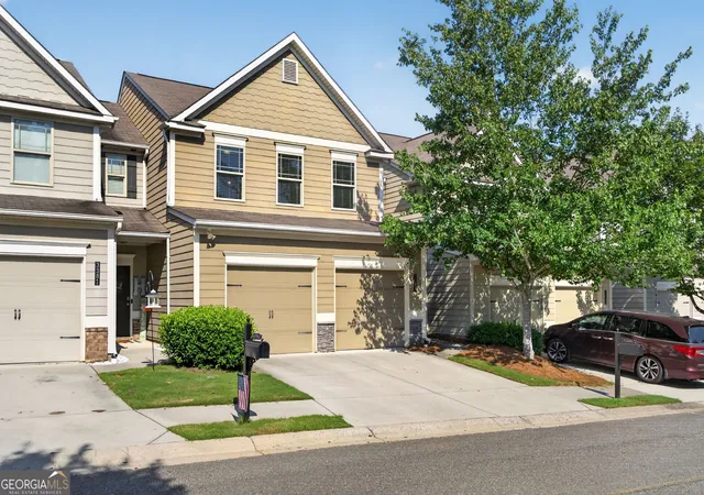 Photo 41 of Townhouse for sale at 3383 Castleberry Village Cir #150, Cumming, GA 30040 | MLS# 10824390 | Listing updated on 2026-08-27