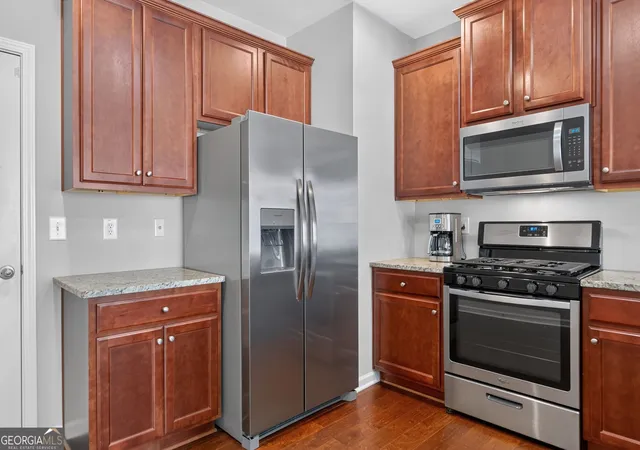 Photo 3 of Townhouse for sale at 3383 Castleberry Village Cir #150, Cumming, GA 30040 | MLS# 10824390 | Listing updated on 2026-09-28