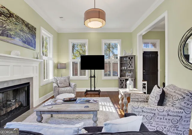 Homes for sale in Savannah, GA | 212 Houston St, Savannah, GA 31401 | MLS# 10679212