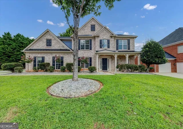 Photo 2 of Sale Pending at 3139 Abbey Dr Sw, Atlanta, GA 30331 | MLS# 10826519 | Listing updated on 2026-08-31