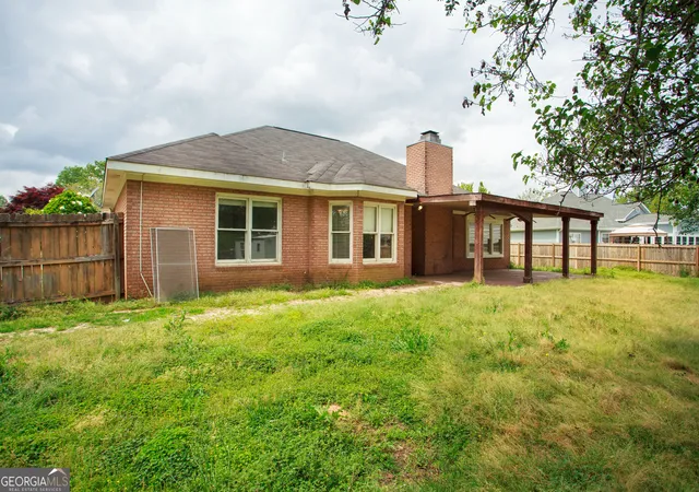 Photo 2 of Single family home for sale at 201 Willowgate Dr, Bonaire, GA 31005 | MLS# 10810608 | Listing updated on 2026-09-25