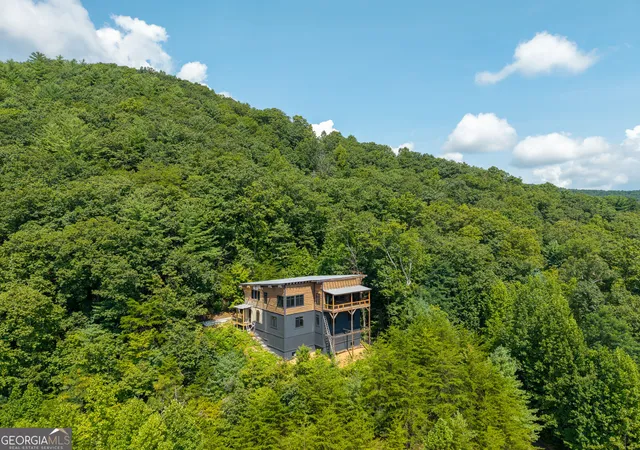 Photo 3 of Single family home for sale at 389 Fort Mountain Rd, Blairsville, GA 30512 | MLS# 10824973 | Listing updated on 2026-09-04