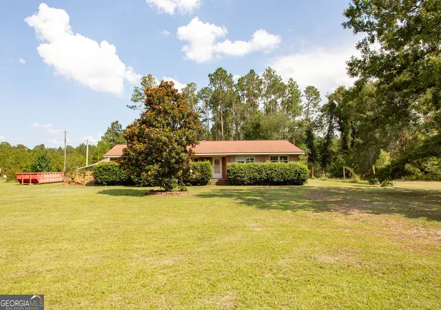 Homes for sale in Alma, GA | 542 Ga Hwy 64, Alma, GA 31510 | MLS# 10803935