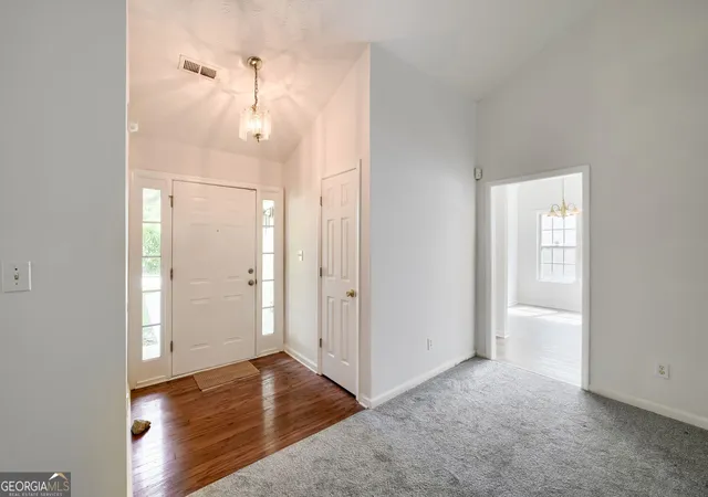 3rd image of 348 Lee Miller Dr, Suwanee, GA 30024 | MLS# 10809773