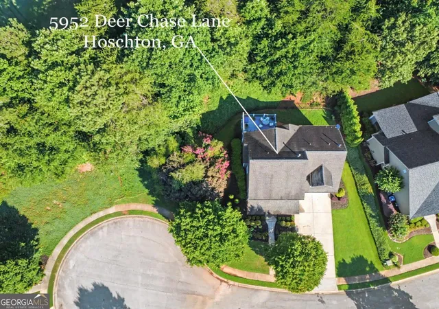 4th image of 5952 Deer Chase Ln, Hoschton, GA 30548 | MLS# 10801372