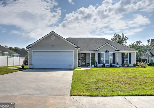 Photo 1 of Single family home for sale at 4105 Rein Wy, Valdosta, GA 31605 | MLS# 10834238 | Listing updated on 2026-09-10
