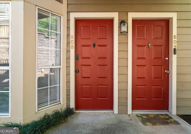 2nd image of 808 Riverview Dr Se, Marietta, GA 30067 | MLS# 10728175
