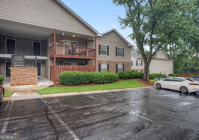 4th image of 604 Brighton Pt, Sandy Springs, GA 30328 | MLS# 10789271