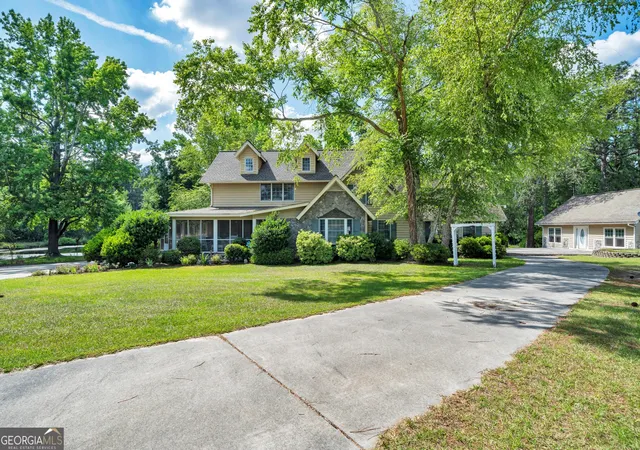 Homes for sale in Adrian, GA | 87 Georgia Ave, Adrian, GA 31002 | MLS# 10761422