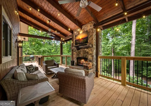 Homes for sale in Blue Ridge, GA | 2634 Mountain Tops Rd, Blue Ridge, GA 30513 | MLS# 10793486