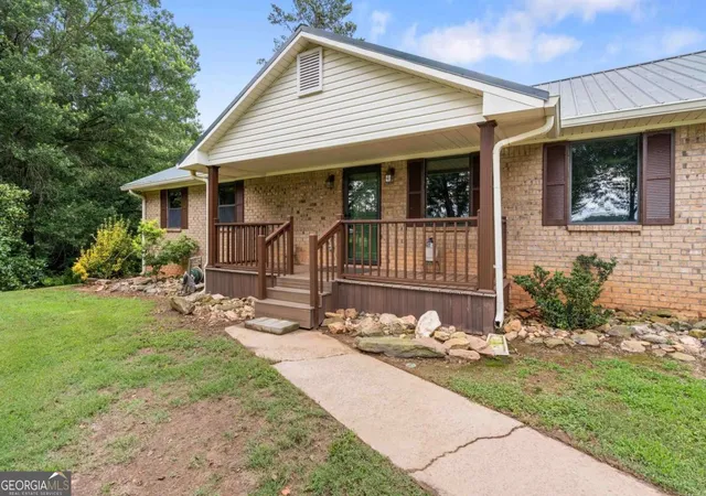 Homes for sale in Carrollton, GA | 2414 Bethesda Church Rd, Carrollton, GA 30117 | MLS# 10789379