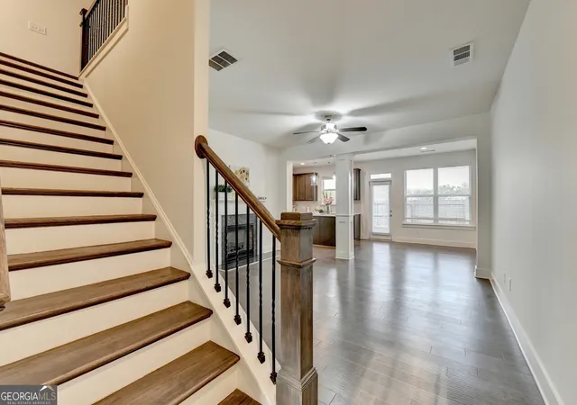 Photo 4 of Townhouse for sale at 207 N Auburn Landing Pl, Auburn, GA 30011 | MLS# 10726331 | Listing updated on 2026-04-22