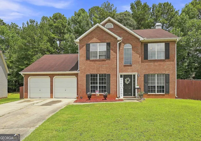 Photo 1 of Single family home for sale at 12198 Crestwood Ct, Fayetteville, GA 30215 | MLS# 10821782 | Listing updated on 2026-08-21