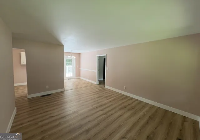 Photo 3 of Single family home for sale at 285 Queen Helen Ln, Jonesboro, GA 30236 | MLS# 10819145 | Listing updated on 2026-10-08