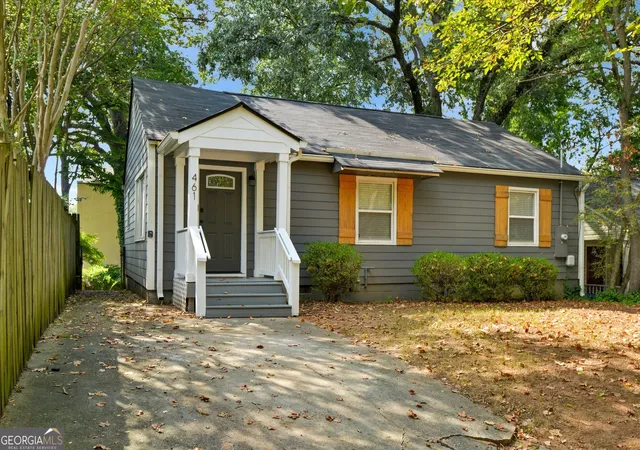 Photo 2 of Single family home for sale at 461 Glenwood Pl Se, Atlanta, GA 30316 | MLS# 10831395 | Listing updated on 2026-10-10