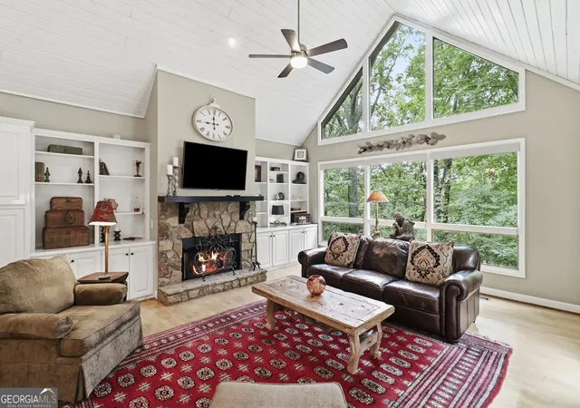 Photo 4 of Single family home for sale at 52 Swallow Pt, Big Canoe, GA 30143 | MLS# 10789863 | Listing updated on 2026-10-04