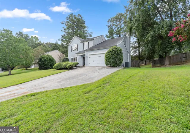 Photo 3 of Single family home for sale at 2010 Buckley Trl, Snellville, GA 30078 | MLS# 10831162 | Listing updated on 2026-09-11