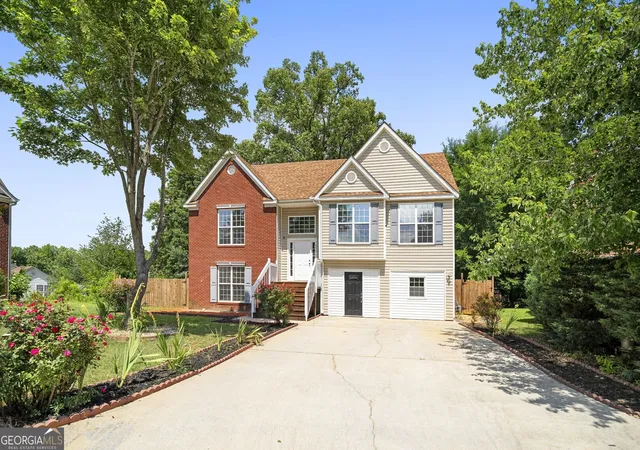 1st image of 5896 Amerson Ln, Ellenwood, GA 30294 | MLS# 10804214