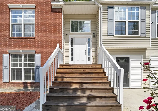 2nd image of 5896 Amerson Ln, Ellenwood, GA 30294 | MLS# 10804214