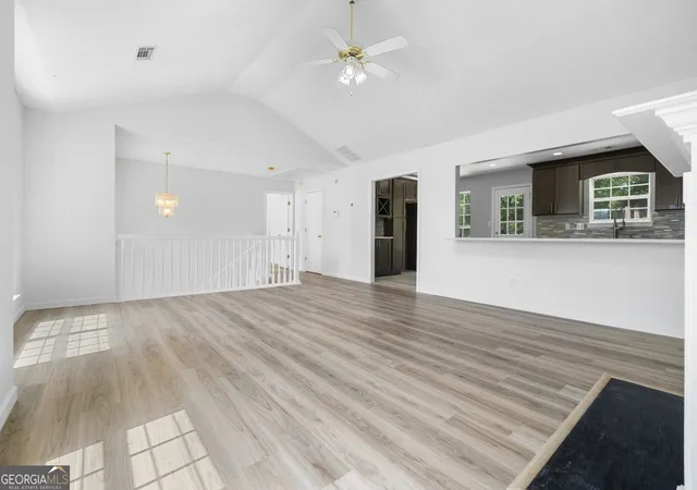 5th image of 5896 Amerson Ln, Ellenwood, GA 30294 | MLS# 10804214