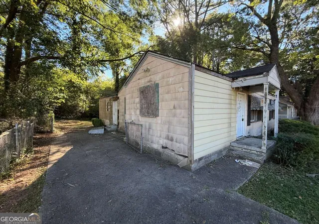 Photo 1 of Single family home for sale at 3074 Delowe Dr, Atlanta, GA 30344 | MLS# 10881602 | Listing updated on 2026-10-30