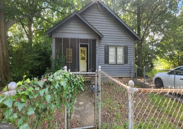 2nd image of 405 N Bethel St, Thomaston, GA 30286 | MLS# 10819068