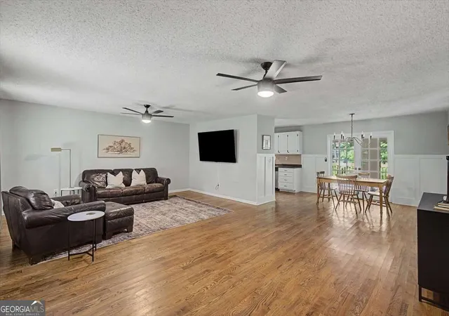 Photo 3 of Single family home for sale at 611 Calloway Dr, Rockmart, GA 30153 | MLS# 10797105 | Listing updated on 2026-09-11