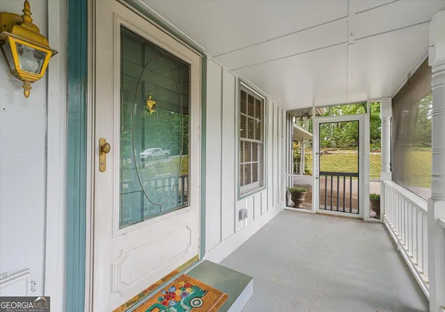 Photo 2 of Single family home for sale at 3946 Fraser Cir, Gainesville, GA 30506 | MLS# 10740862 | Listing updated on 2026-09-03