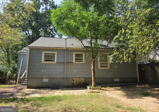 5th image of 1693 John Calvin Ave, College Park, GA 30337 | MLS# 10827830